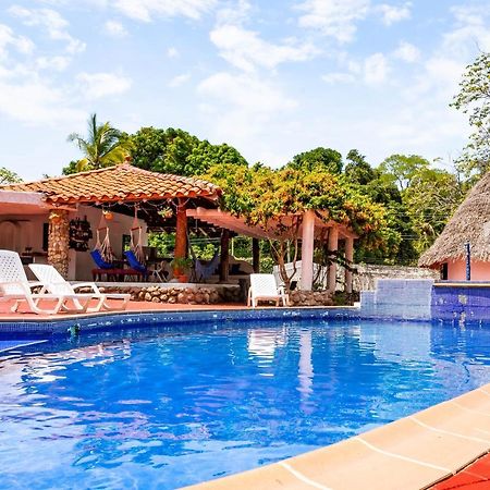 Cottage house Nueva Gorgona Luaran gambar