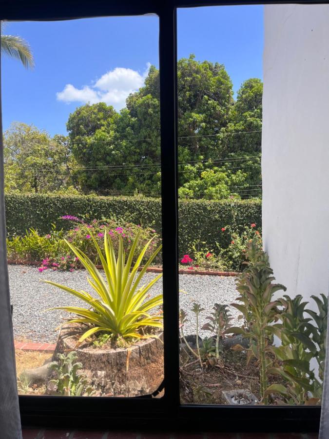 Cottage house Nueva Gorgona Luaran gambar